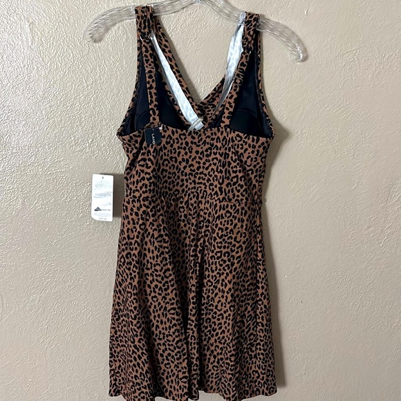 Lands End Womens Wrap Swim Dress Swimsuit Animal Print Leopard Size 8 - Picture 6 of 8